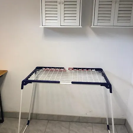 Moderne Helle 2,5 Mit Grossem Bad Und Kueche In Daire Trossingen