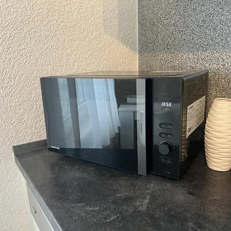 Apartament Moderne Helle 2,5 Mit Grossem Bad Und Kueche In Trossingen